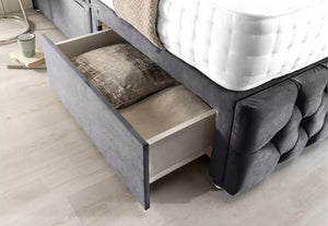 Daisy Chesterfield Divan Bed