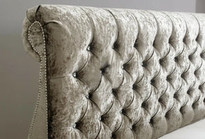 Madeline Chesterfield Swan Bed