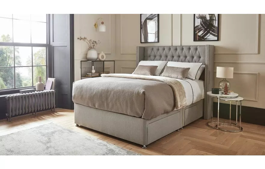 Venice Wingback Chesterfield Divan Bed